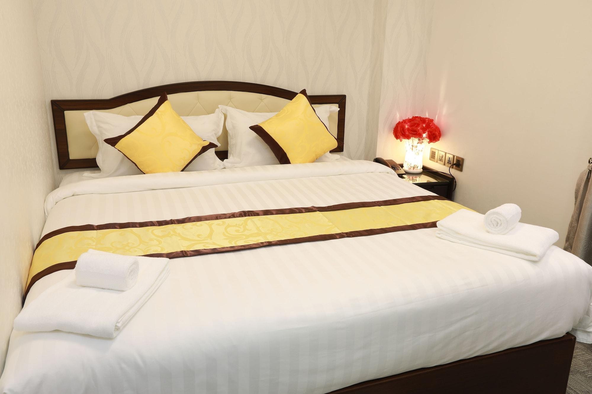 Rose Palace Hotel Yangon Extérieur photo