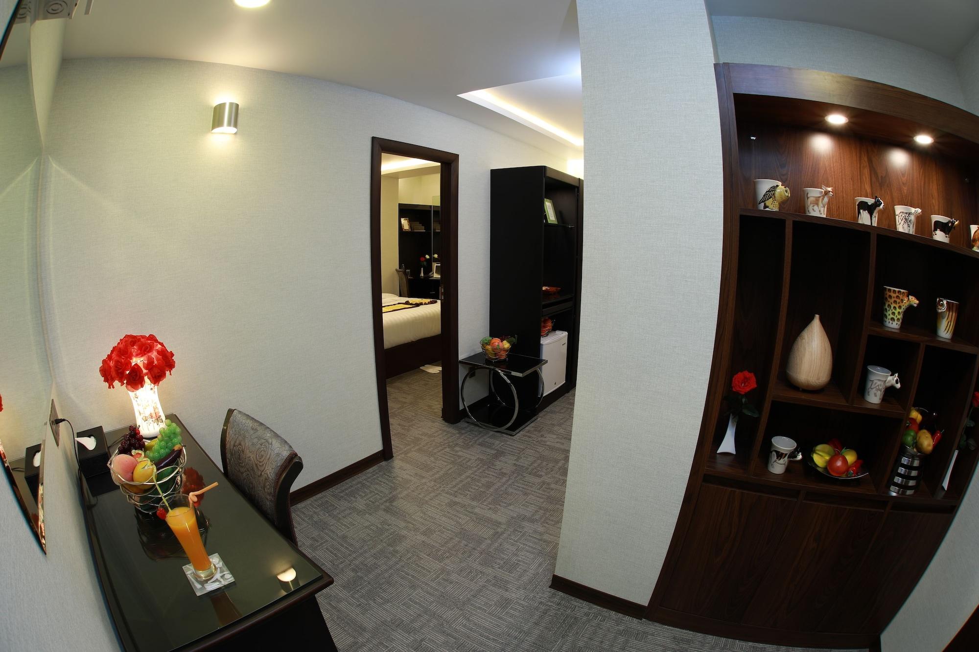 Rose Palace Hotel Yangon Extérieur photo