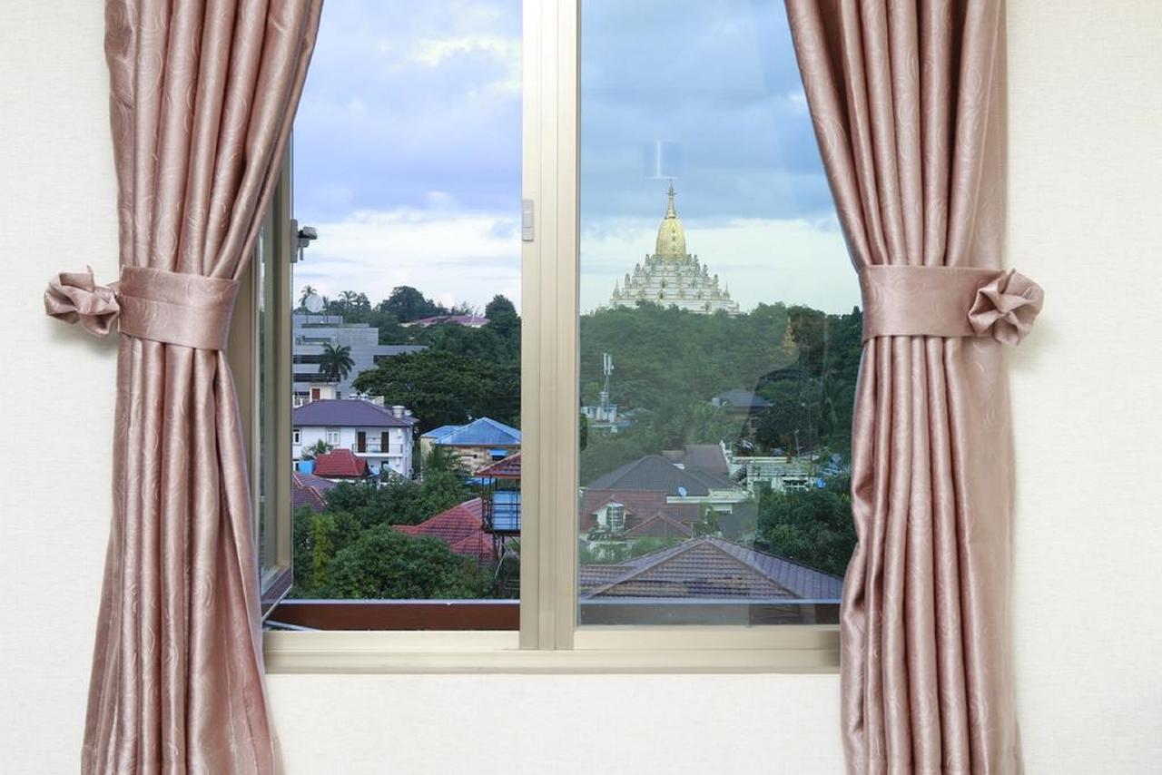Rose Palace Hotel Yangon Extérieur photo